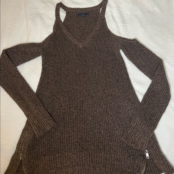 Brown (shoulder out) sweater. Size small - Picture 1 of 1